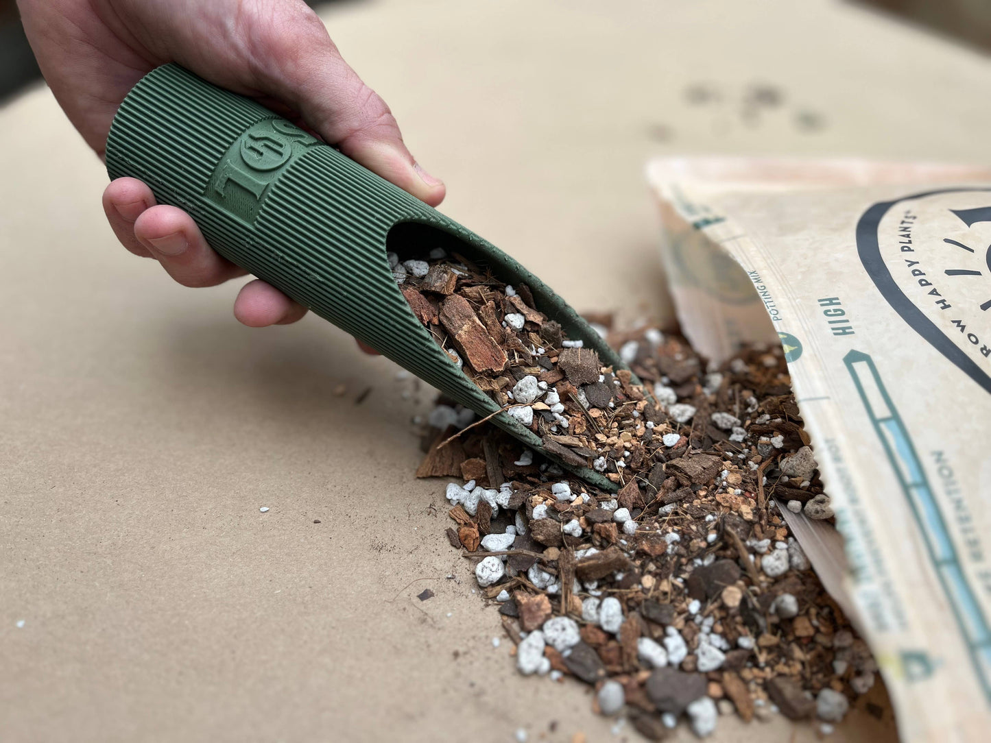 Repotting Soil Scoops