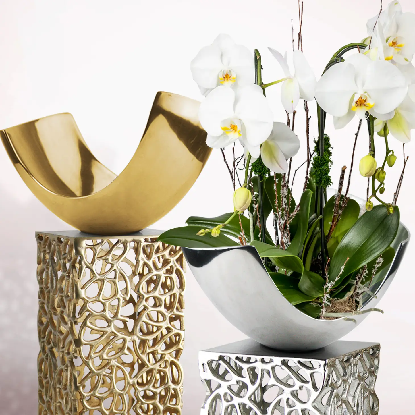 Small Metal Curve Vase