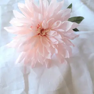 Paper Dahlia